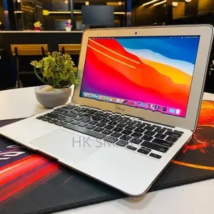 Apple MacBook Air 11" (2015) – i5