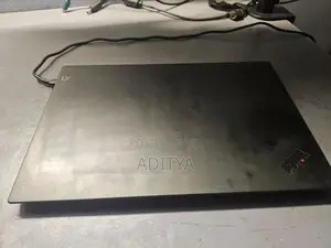 Lenovo ThinkPad X1 Carbon Gen 8 i5 Laptop