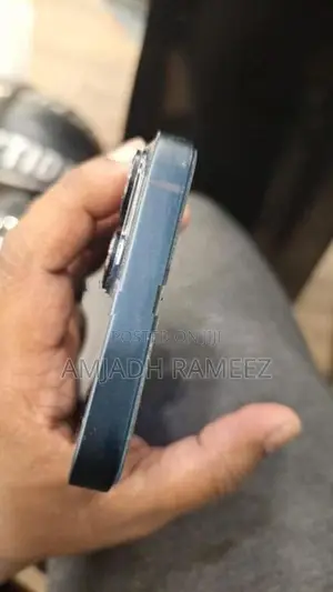 Apple iPhone 14 (Used)