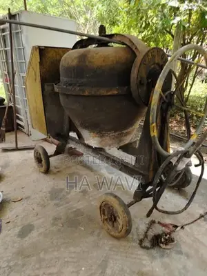 කොන්ක්‍රීට් මික්සර් මැෂිම (Concrete Mixture Machine with 5HP Motor)