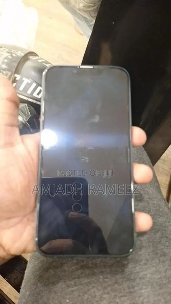 Apple iPhone 14 (Used)