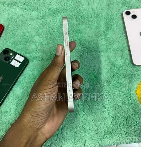 Apple iPhone 13 128GB (Used)