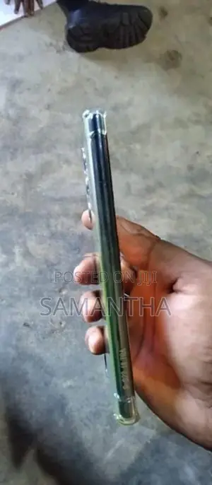 Samsung Galaxy S22 Ultra 512GB (Used)