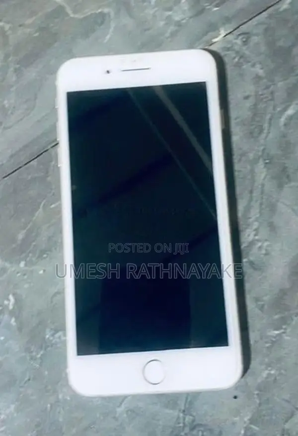 Apple iPhone 8 Plus (Used)