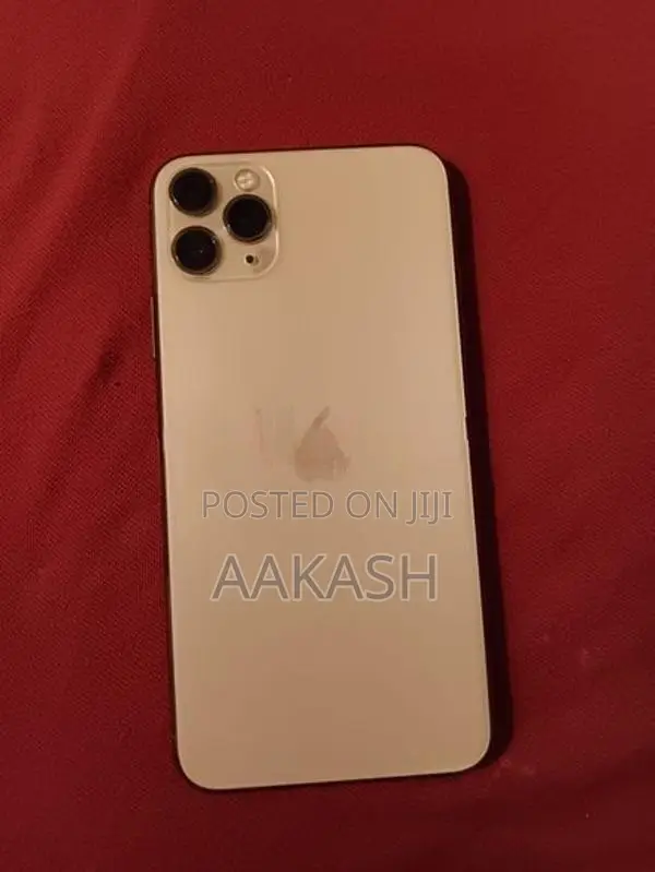 Apple iPhone 11 Pro Max 256GB (Used)