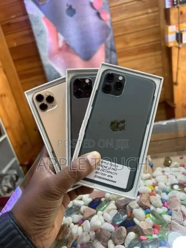 Apple iPhone 11 Pro (Used)