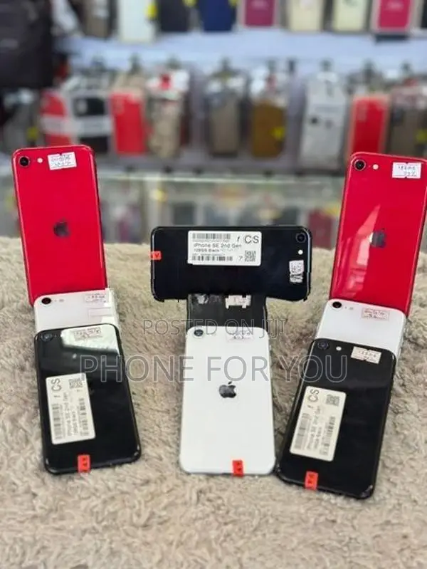 Apple iPhone SE 2 (Used)