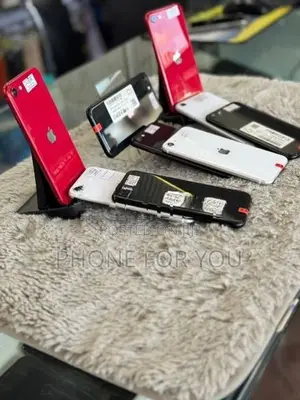 Apple iPhone SE 2 (Used)