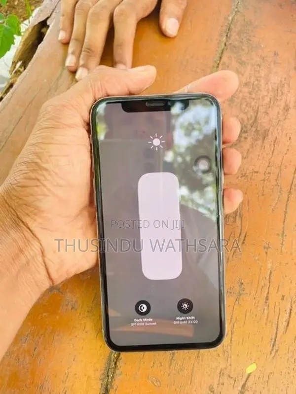 Apple iPhone X (Used)