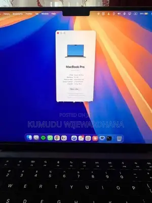 Apple MacBook Pro 14" M1 16GB RAM 512GB SSD