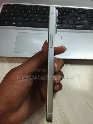 Apple iPhone 15 Plus (Used)