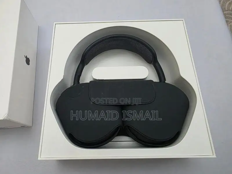 Apple AirPods Max 1st Gen