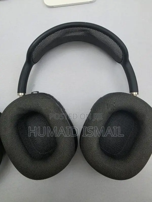 Apple AirPods Max 1st Gen