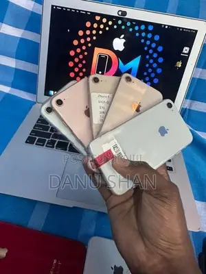 Apple iPhone 8 (Used)