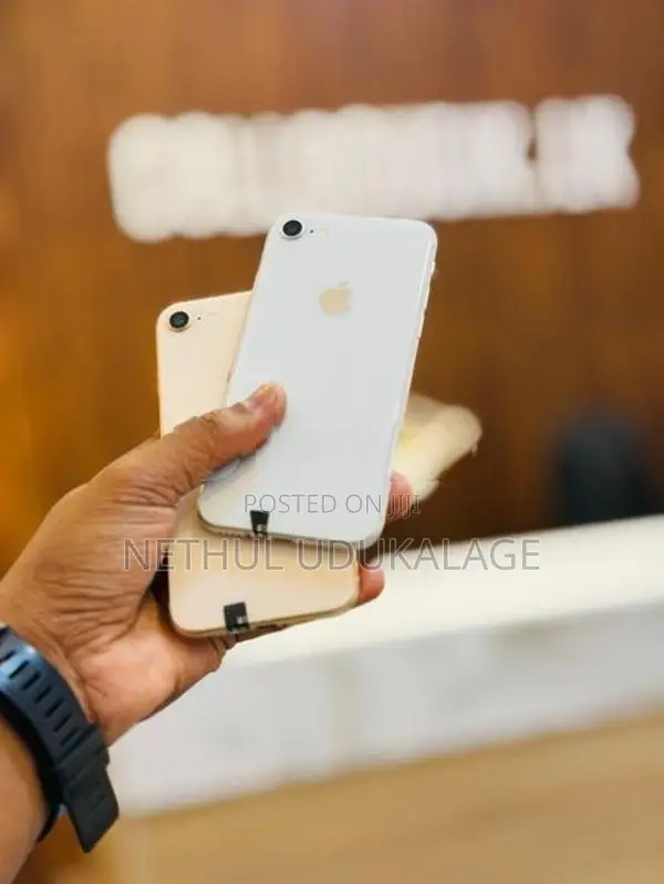 Apple iPhone 8 64GB (Used)