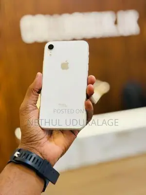 Apple iPhone XR 128GB (Used)