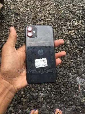 Apple iPhone 11 (Used)