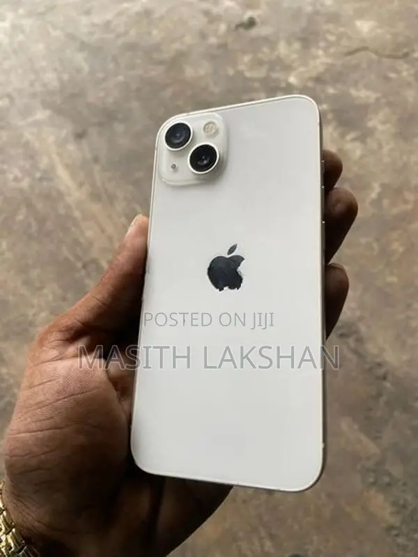 Apple iPhone 13 (Used)