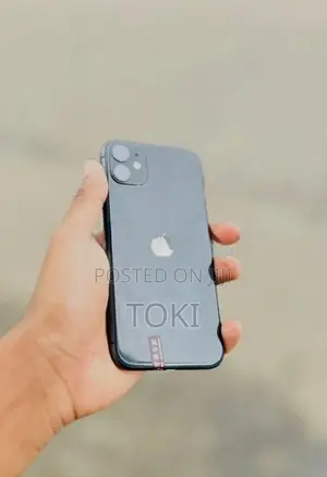 Apple iPhone 11 (Used)