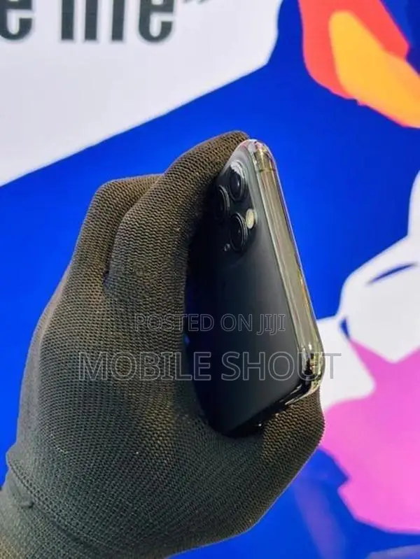 Apple iPhone 11 Pro Max (Used)