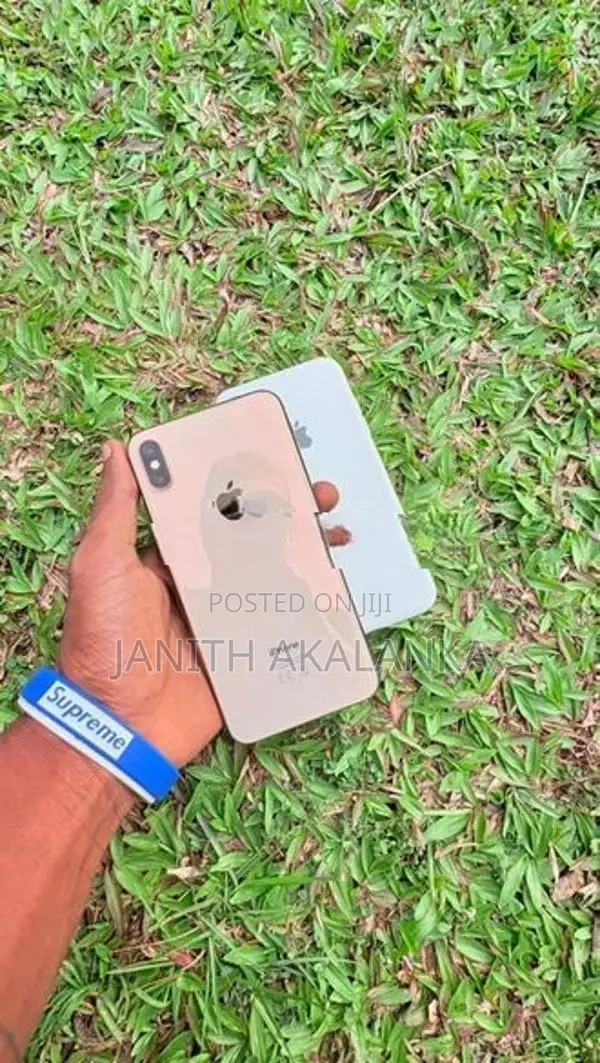 Apple iPhone XS Max (Used)