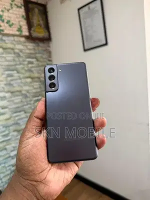 Samsung Galaxy S21 8GB 256GB 5G (Used)