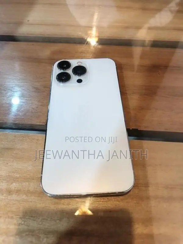 Apple iPhone 13 Pro (Used)