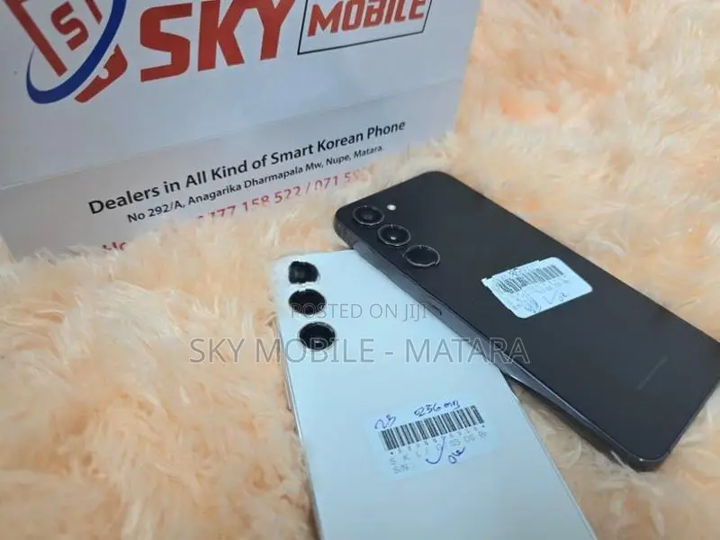 Samsung Galaxy S23 256GB (Used)