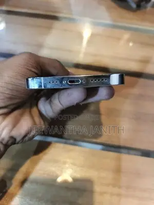Apple iPhone 13 Pro (Used)