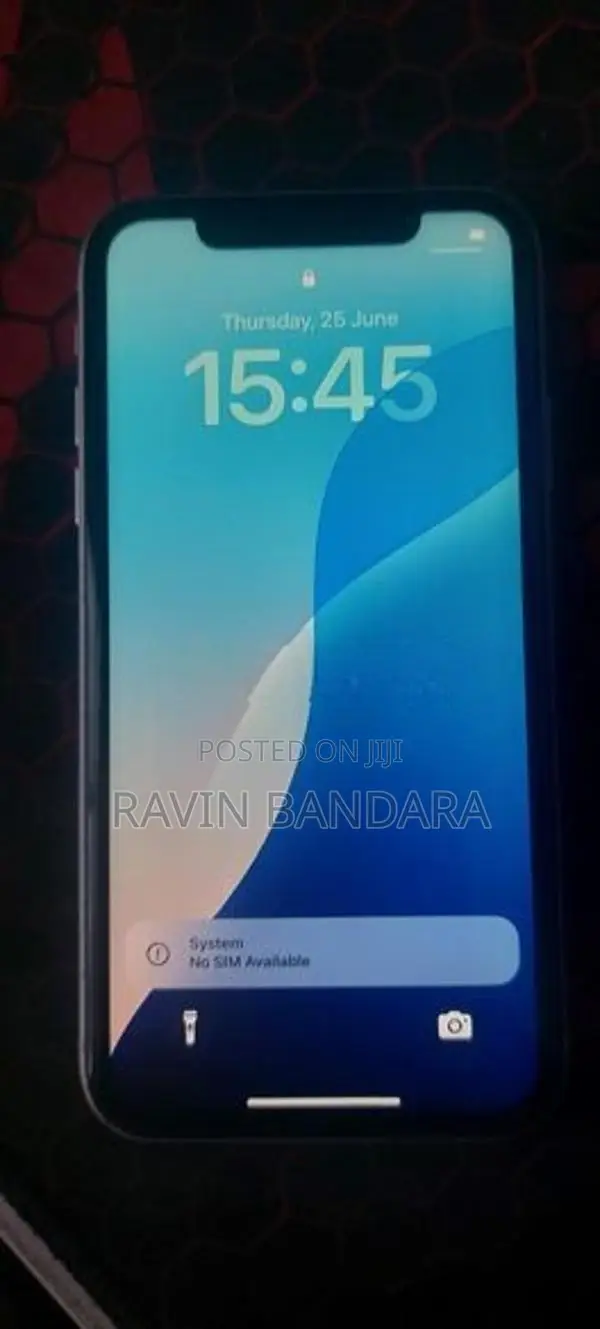Apple iPhone 11 (Used)