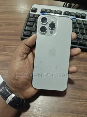 Apple iPhone 15 Pro Max (Used)