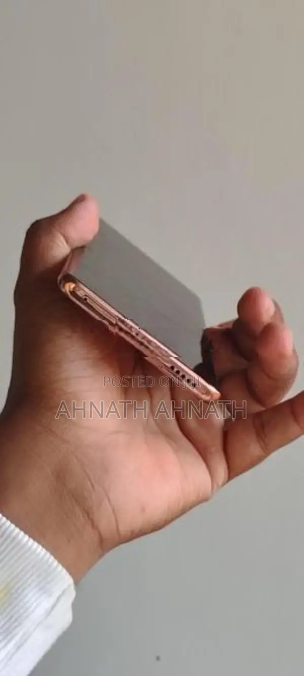 Vivo V40e 256GB 8GB (Used)