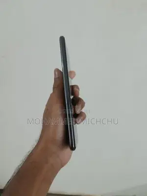 Vivo V50 (Used)