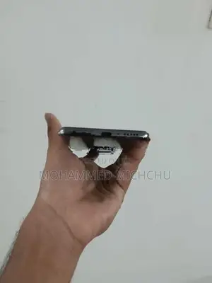 Vivo V50 (Used)