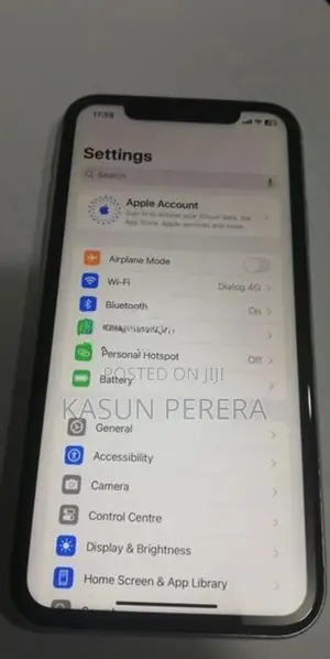 Apple iPhone XR (Used)