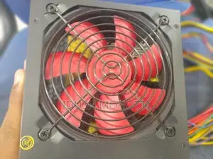 Power Logic 550W Supply