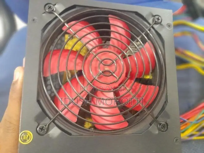 Power Logic 550W Supply