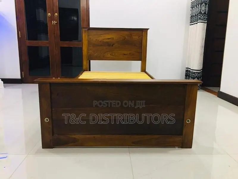 Teak Bed 6*3 with Mattress