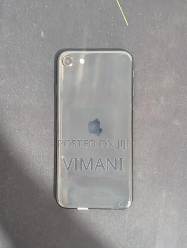 Apple iPhone SE 2 128GB (Used)