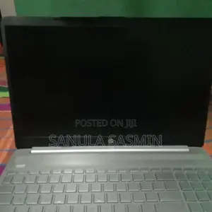 HP i3 LapTop