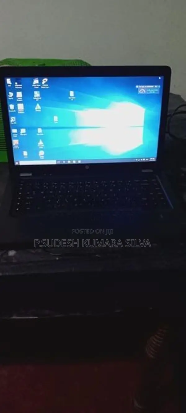 HP i3 Laptop