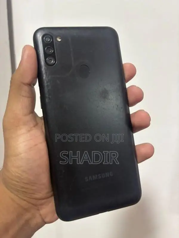 Samsung Galaxy M11 3/32GB (Used)