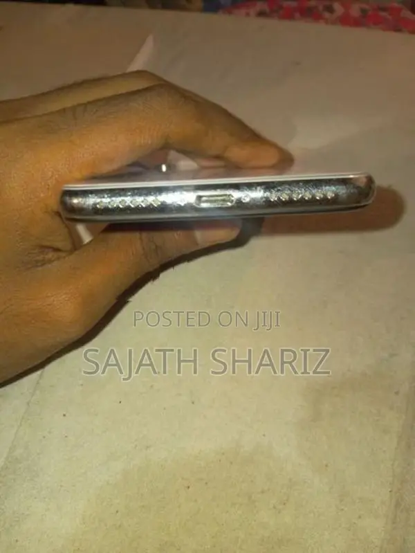 Apple iPhone X (Used)