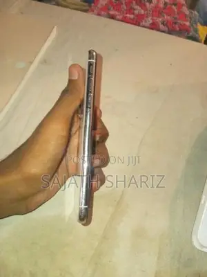 Apple iPhone X (Used)