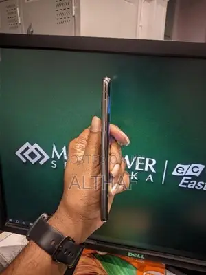 Samsung Galaxy S10 (Used)