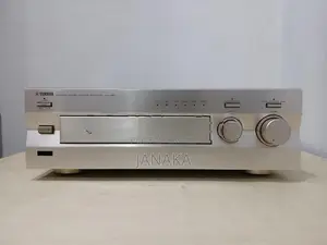 Yamaha Ax-596