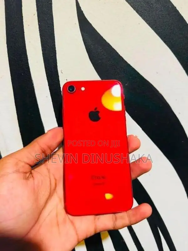 Apple iPhone 8 (Used)