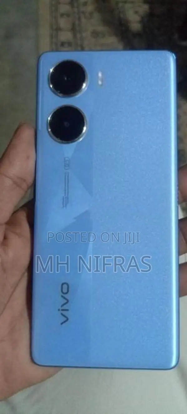 Vivo V29E 128GB (Used)