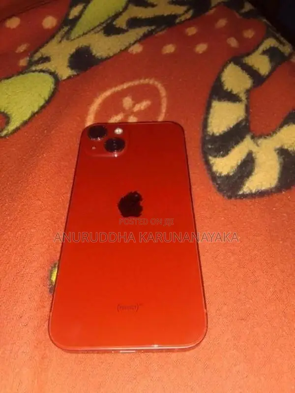 Apple iPhone 13 (Used)