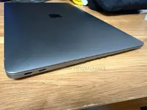 Apple MacBook Air 13 inches
